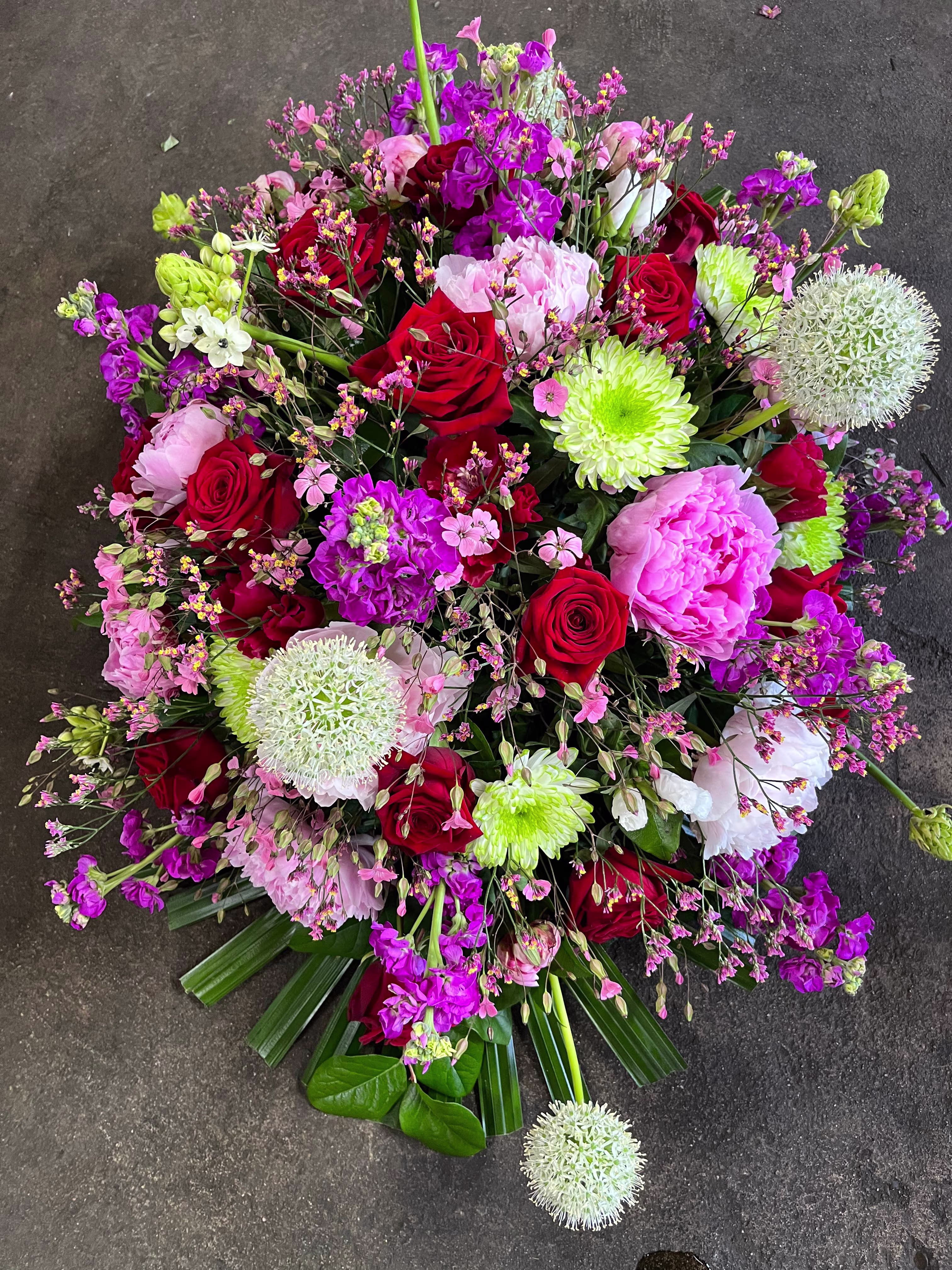 rouwstuk felle kleuren